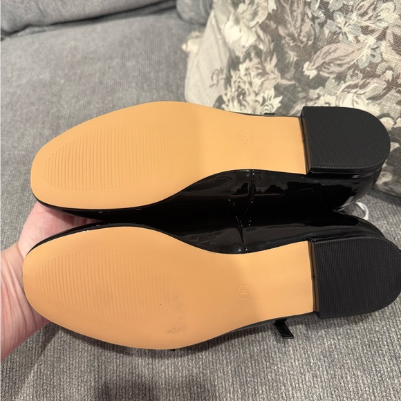 NWT American Eagle Outfitters Women's Black Patent Loafers Sz 8 - Picture 5 of 5